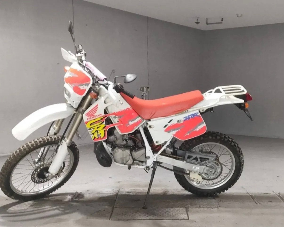 Gezocht Honda CRM250 YAMAHA 200Wr, Motoren, Ophalen of Verzenden
