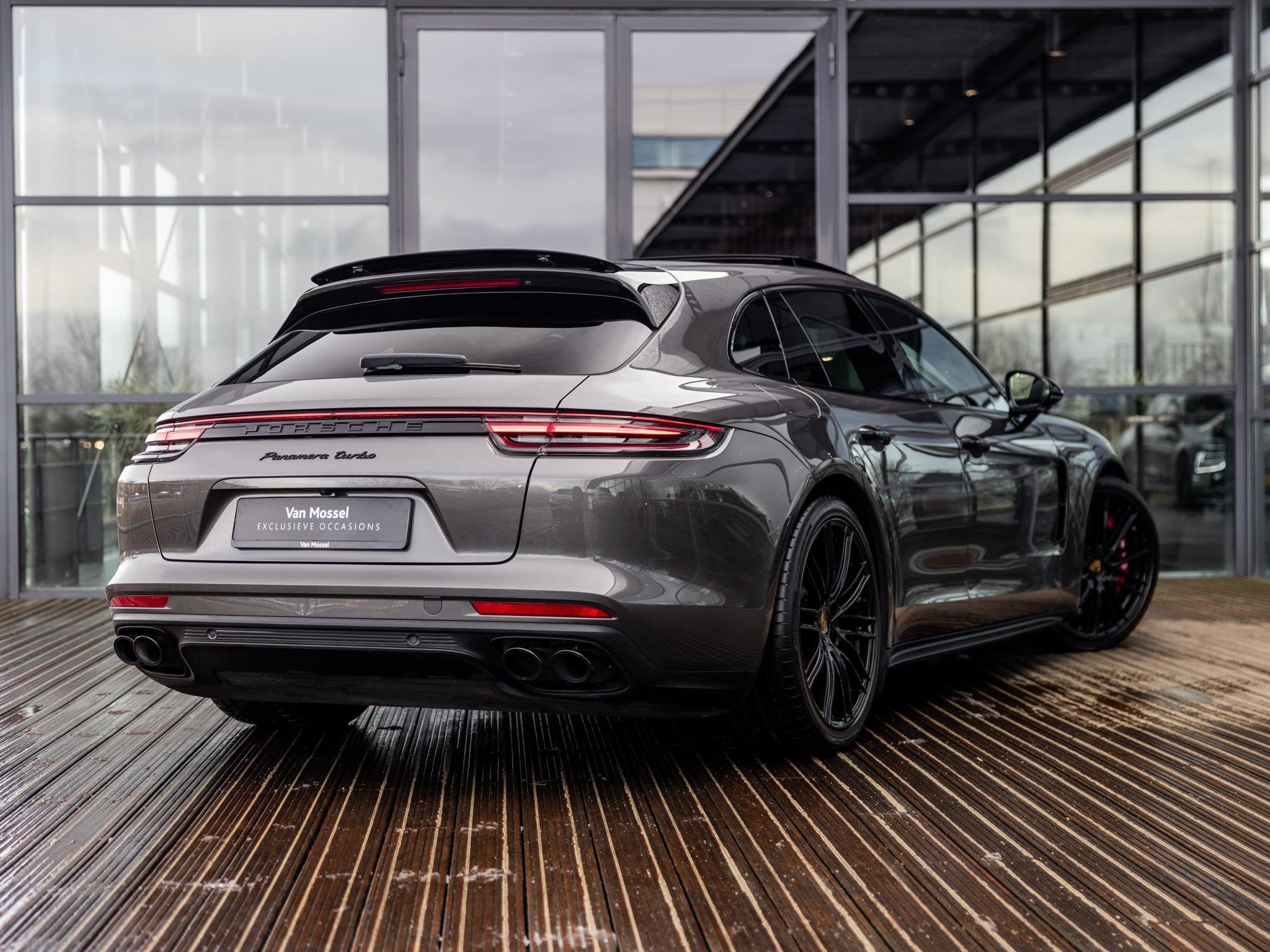 Porsche Panamera Sport Turismo 4.0 Turbo | VIERWIELBESTURING, 12 maanden, Stof, Gebruikt, 11 km/l