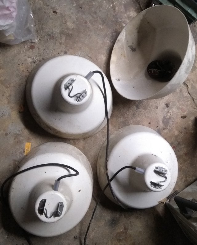 4 hanglampen kunststof wit, Ophalen of Verzenden, Zo goed als nieuw, Kunststof, E27 (groot)