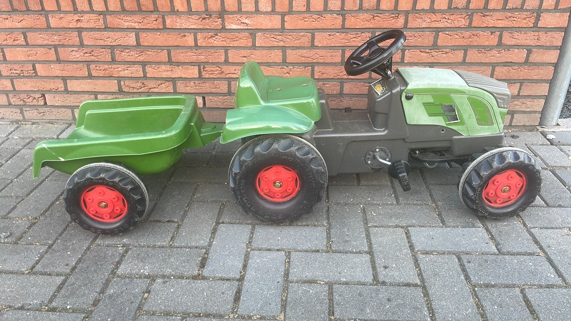 Rolly Toys trap tractor met kar, Kinderen en Baby's, Speelgoed | Buiten | Voertuigen en Loopfietsen, Ophalen, Gebruikt, Trapvoertuig