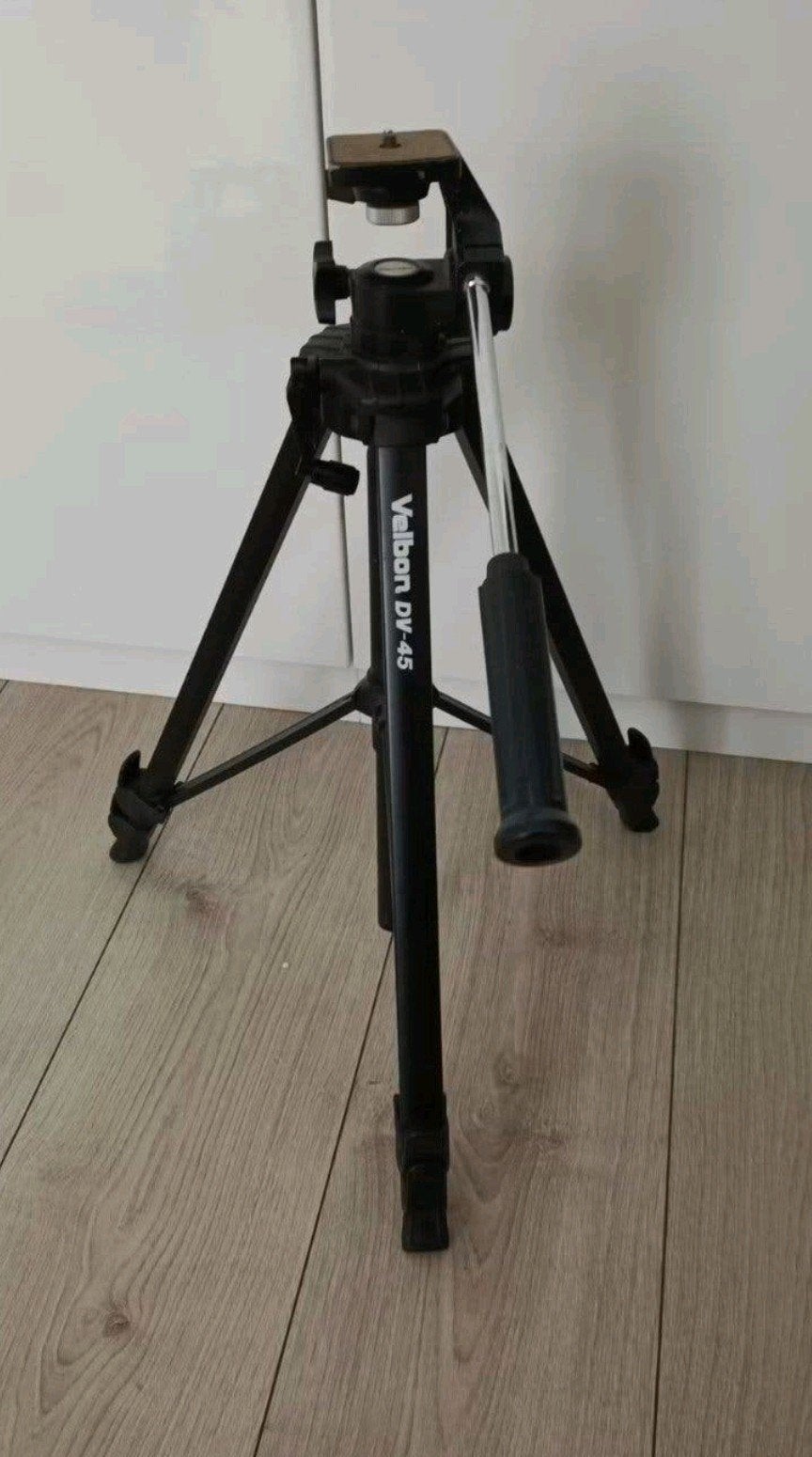 Velbon DV-45 Driepoot Statief 

Te koop aangeboden, Ophalen of Verzenden, Zo goed als nieuw, Driepoot, Velbon