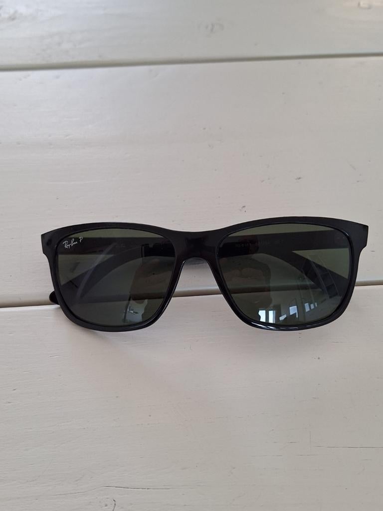 Ray-Ban RB 4181 Zonnebril, Gepolariseerd, Gebruikt, Zonnebril, Zwart, Ophalen of Verzenden