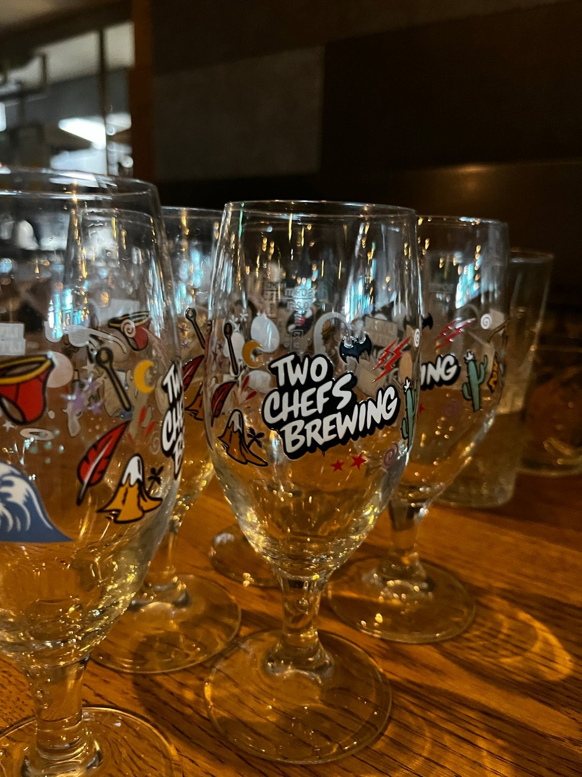6 Two Chefs Brewing bierglazen, Ophalen of Verzenden, Zo goed als nieuw, Glas of Glazen, Overige merken