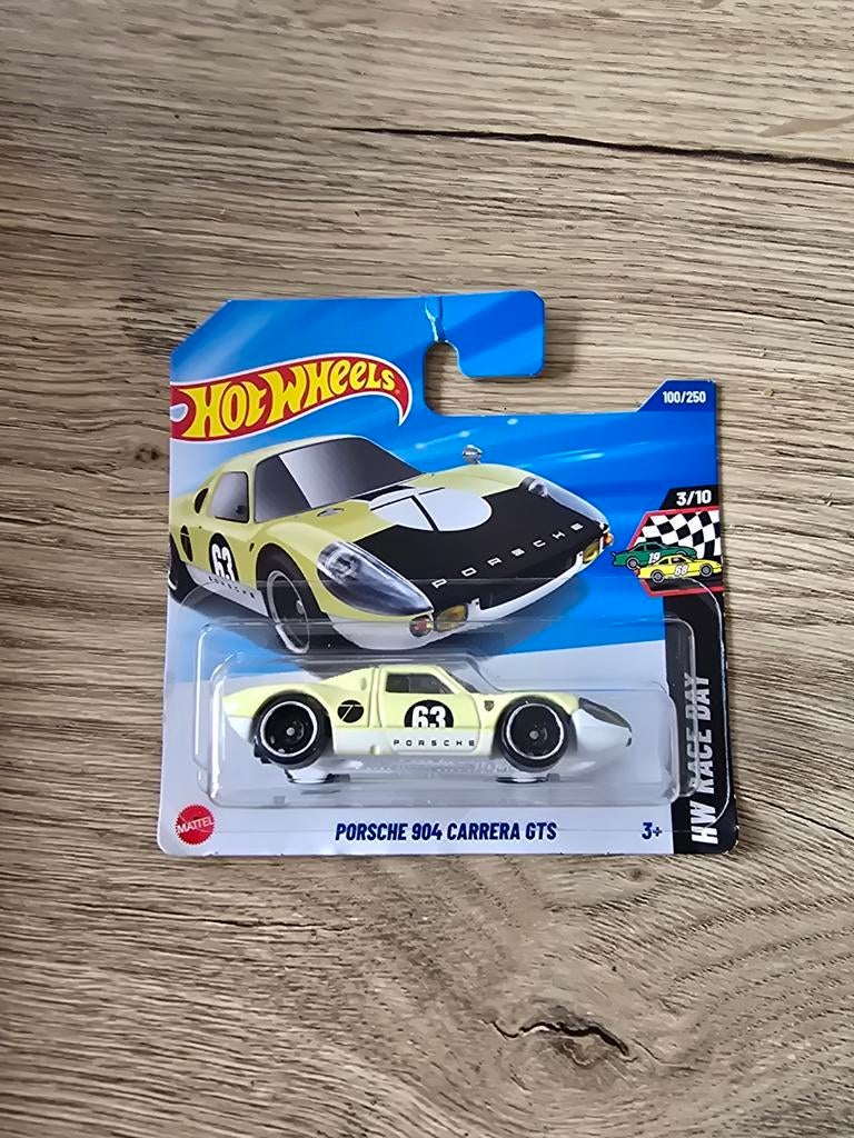 Hot Wheels Porsche 904 Carrera GTS - HW Race Day, Hobby en Vrije tijd, Modelbouw | Auto's en Voertuigen, Ophalen of Verzenden