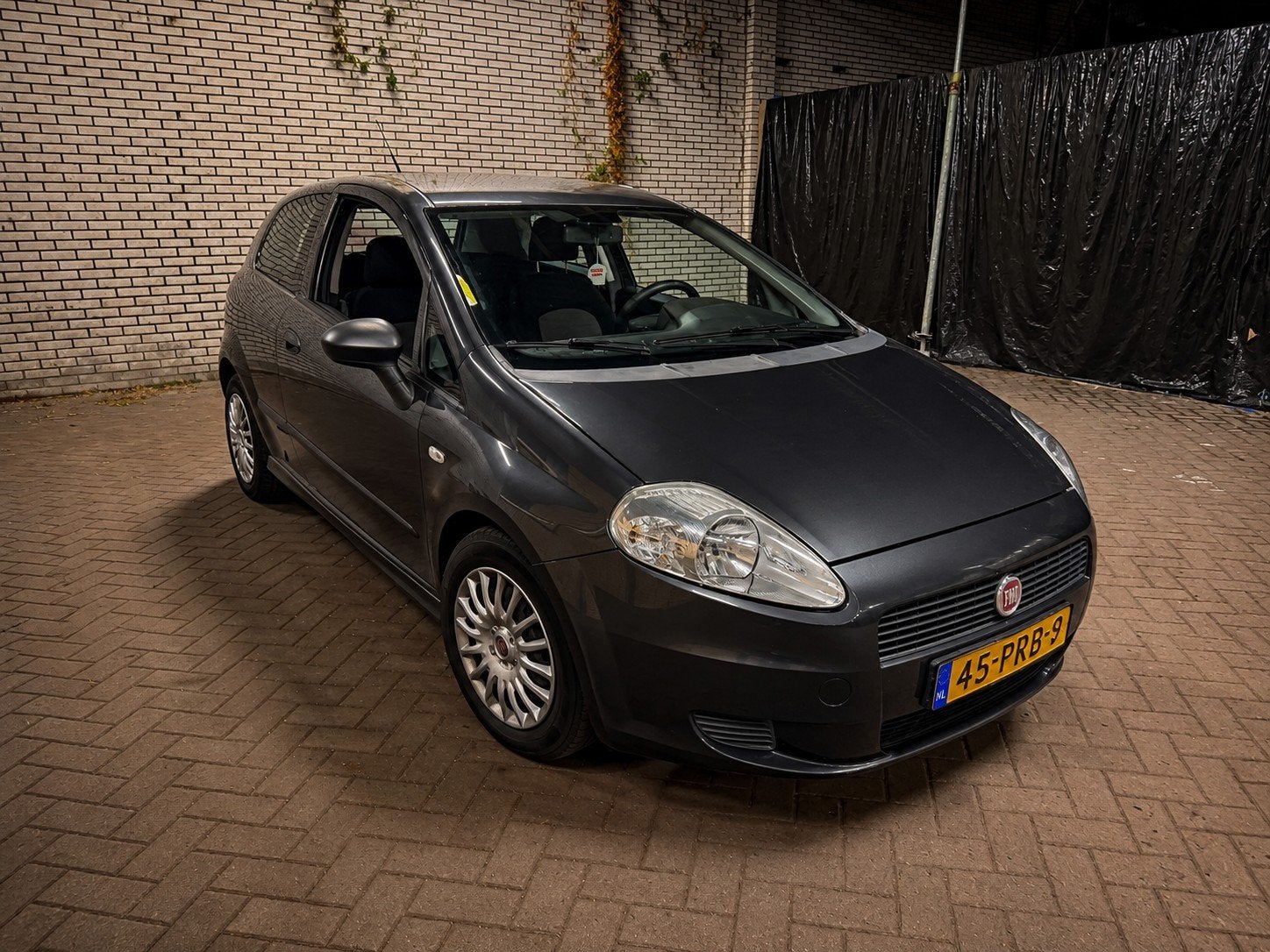 Fiat Punto 1.3 MultiJet Diesel | Nieuwe APK | Airco | Zuinig, Auto's, Fiat, Voorwielaandrijving, Zwart, 4 cilinders, Origineel Nederlands