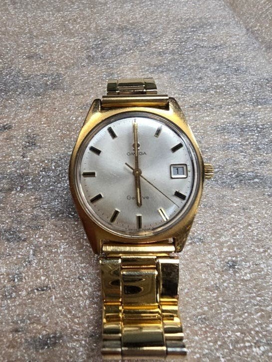 Omega Genève 136.041 Vintage Horloge Cal. 613, Ophalen, Gebruikt, Leer, Omega