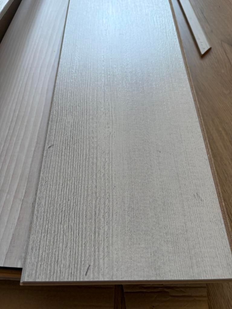 Nieuw laminaat, Ophalen, 50 tot 150 cm, Zo goed als nieuw, Minder dan 5 m²