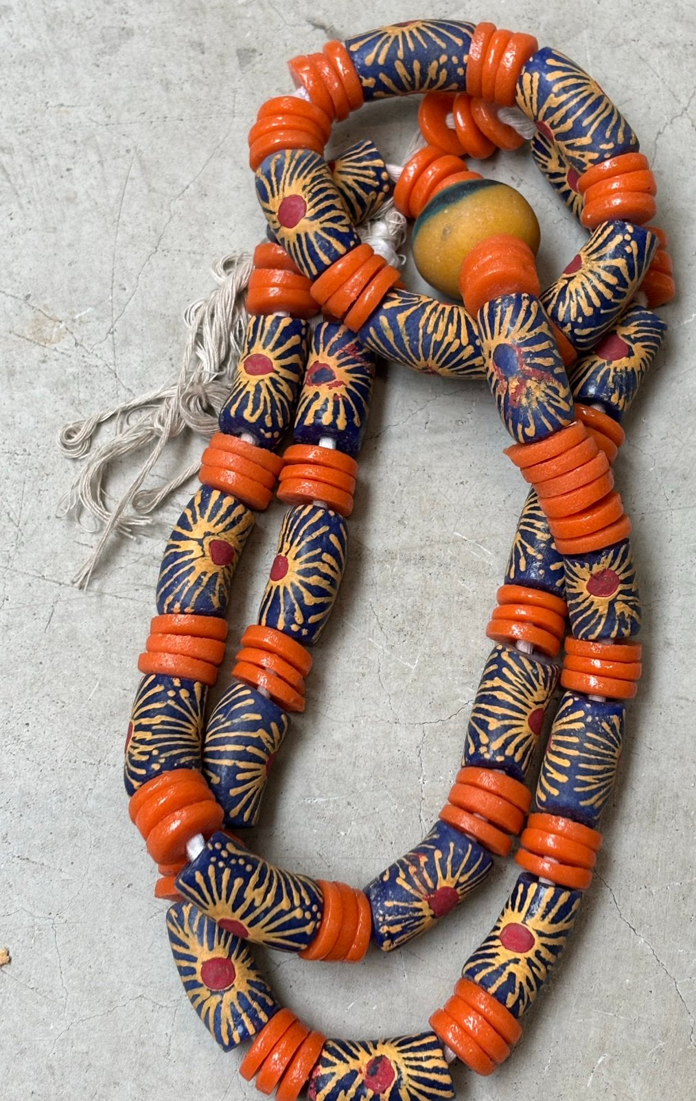 Afrikaanse ketting en armband, Antiek en Kunst, China, Verzenden, Overige typen, Steen/keramiek