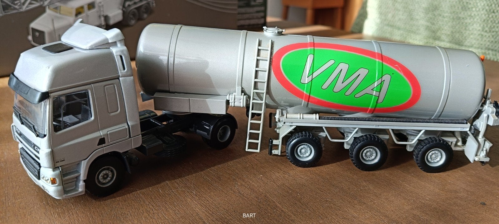 DAF CF MET GIERTANK LION TOYS, Ophalen of Verzenden, Zo goed als nieuw, Bus of Vrachtwagen, Lion Toys