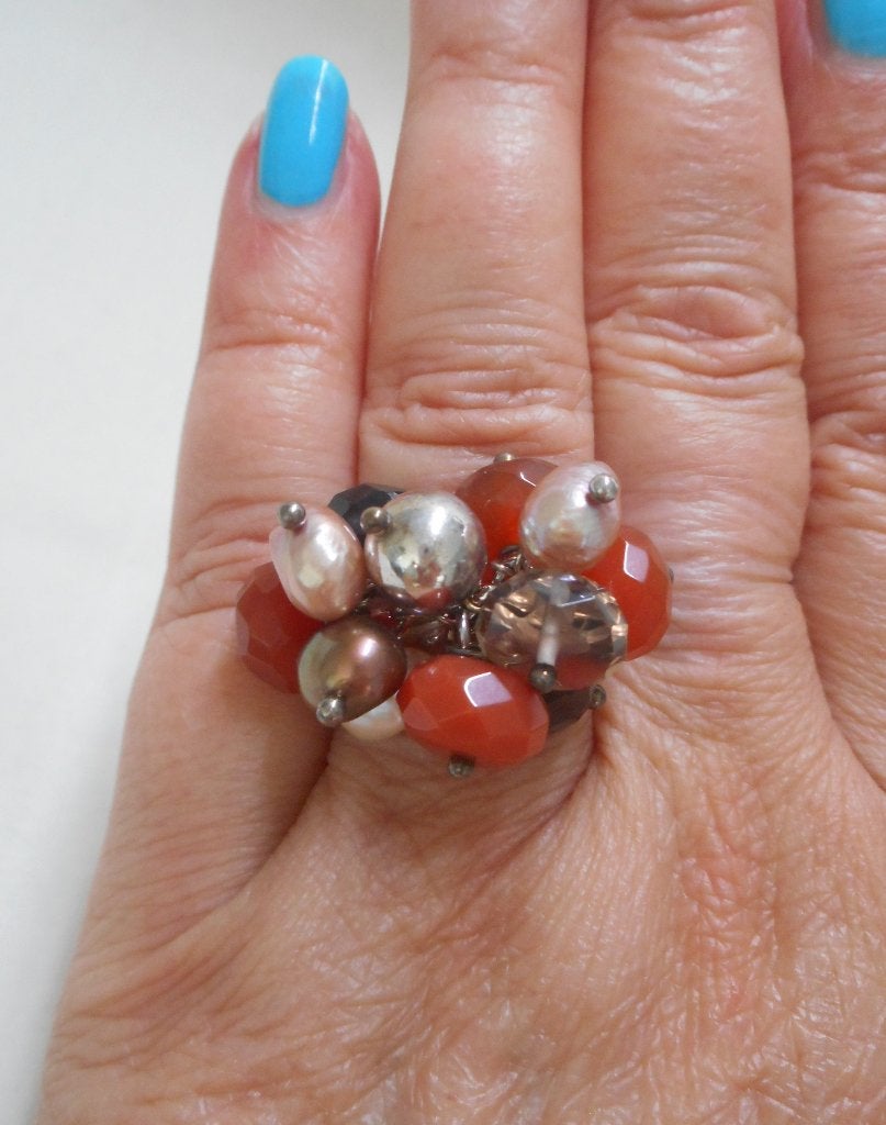 Zilveren ring met bedels parels en stenen maat 16.5 nr.1618