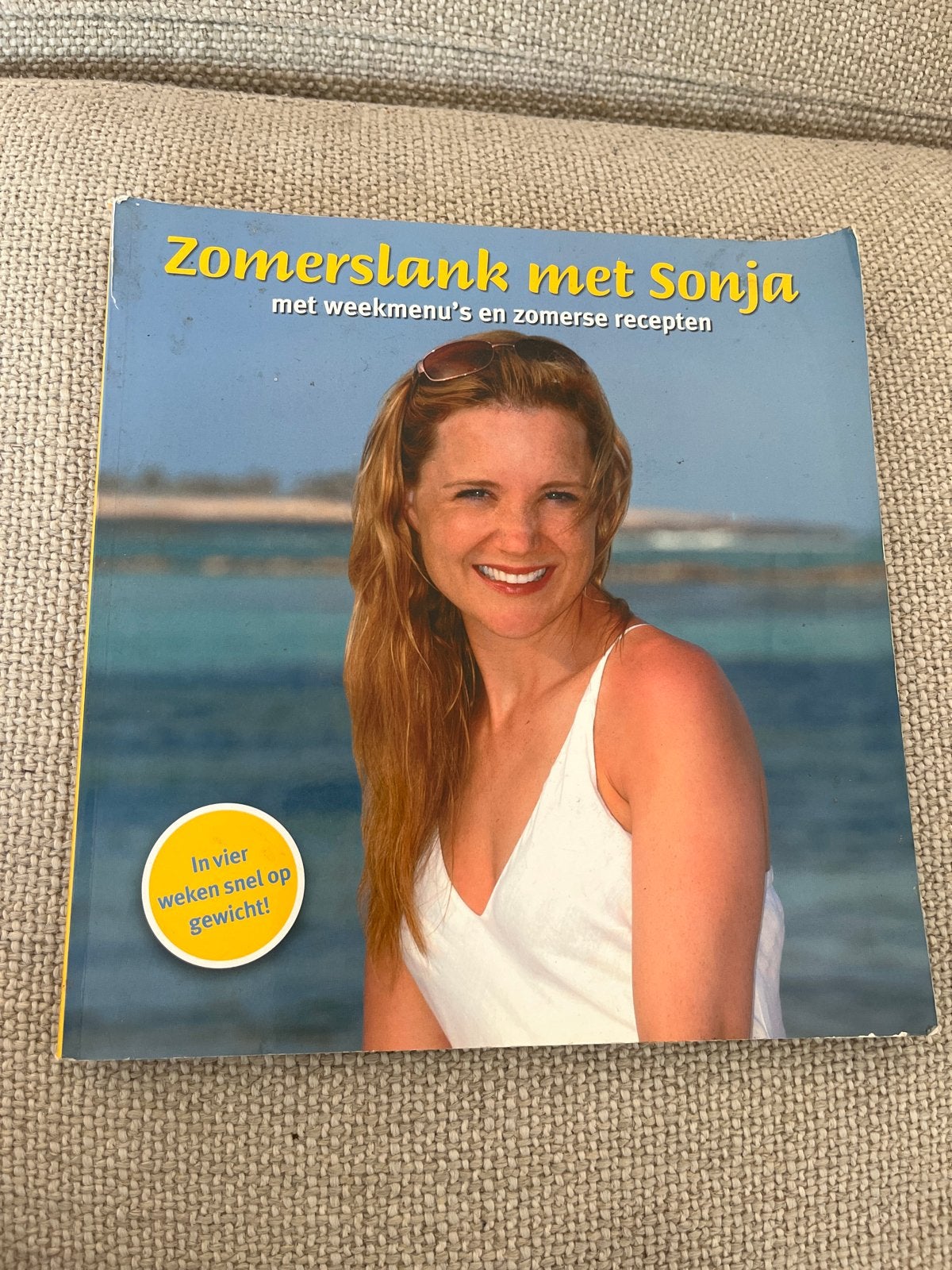 Zomerslank met Sonja - Weekmenu's en zomerse recepten, Boeken, Ophalen of Verzenden, Gelezen, Dieet en Voeding
