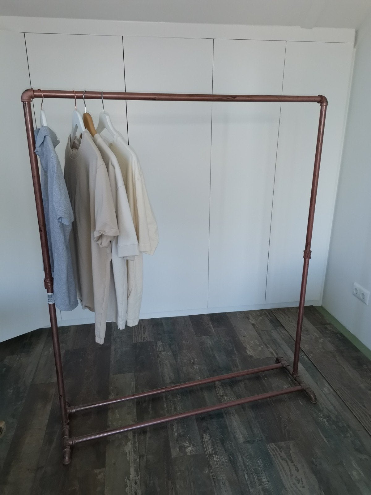 Mooi kledingrek 140 cm hoog - 120 cm breed, Kleding | Dames, Ophalen, Zo goed als nieuw