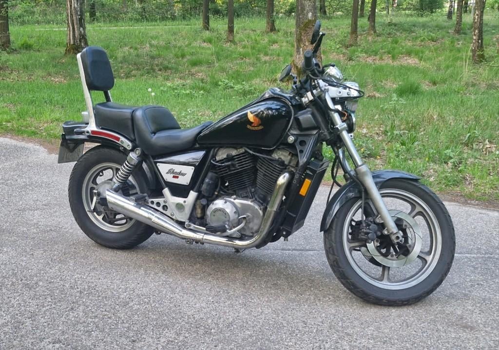 Honda Shadow VT 1100 C, Motoren, 2 cilinders, Chopper, Particulier, Meer dan 35 kW