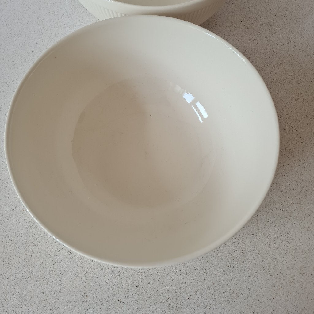 2 Wedgwood Windsor schalen serveerschaal 23 cm setprijs, Klassiek, Ophalen of Verzenden, Wedgwood, Porselein