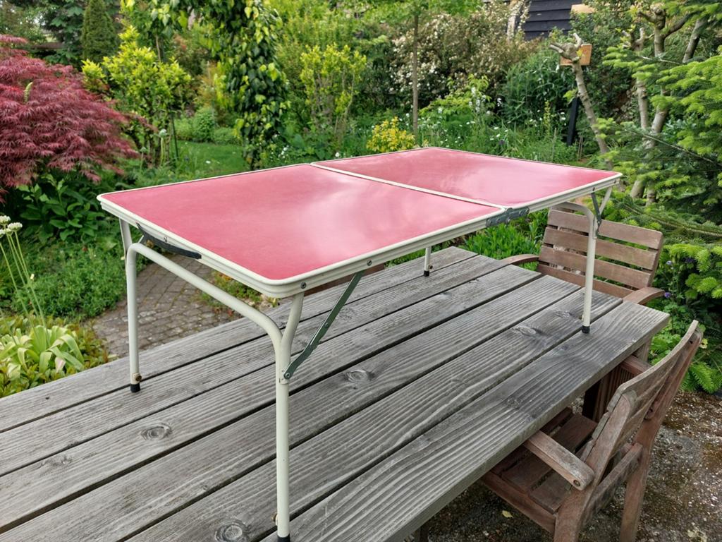 Opklapbare en verstelbare campingtafel, Ophalen of Verzenden, Gebruikt, Campingtafel
