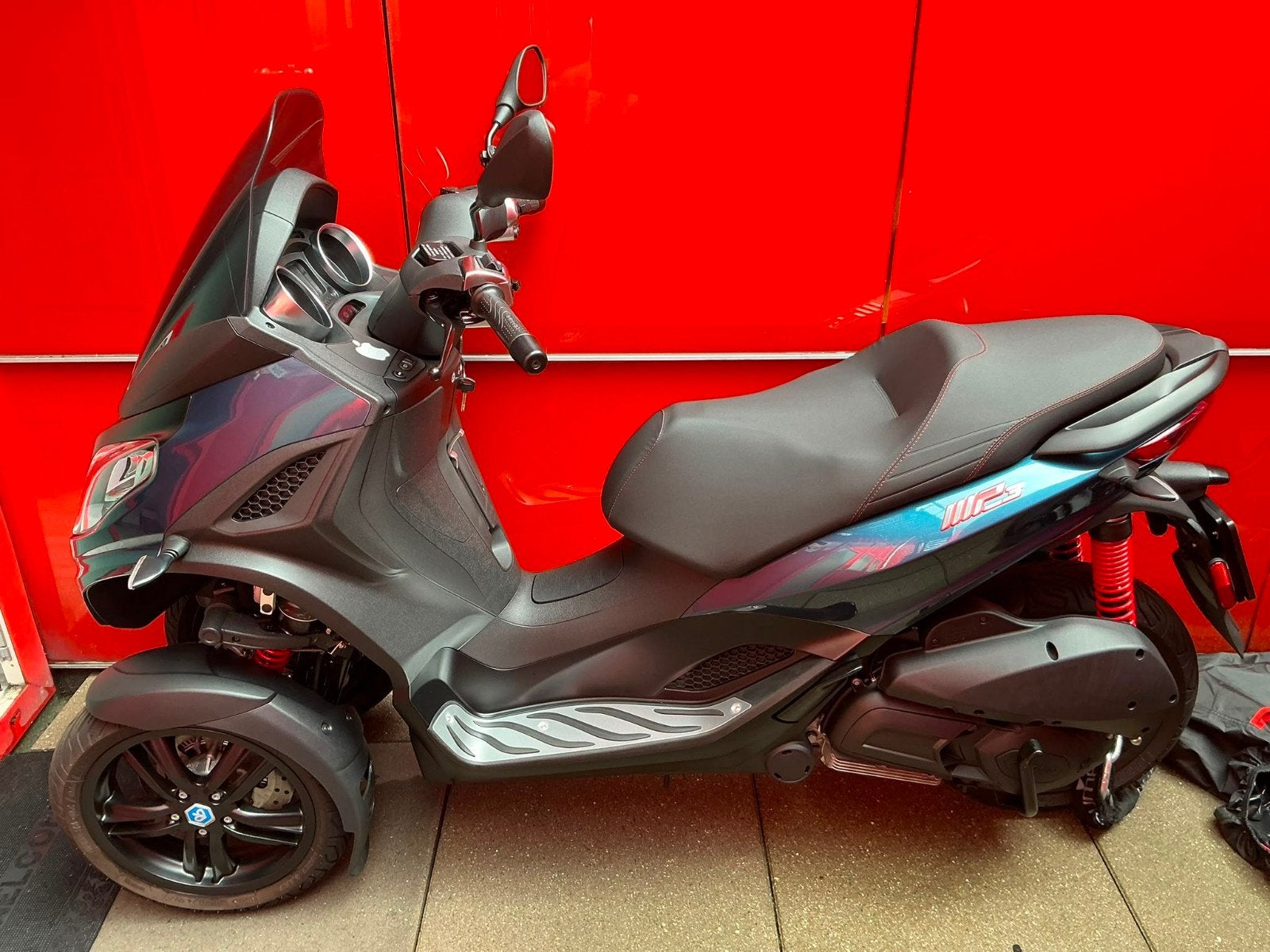 Mooie en nette blauwe scooter!, Ophalen, Zo goed als nieuw