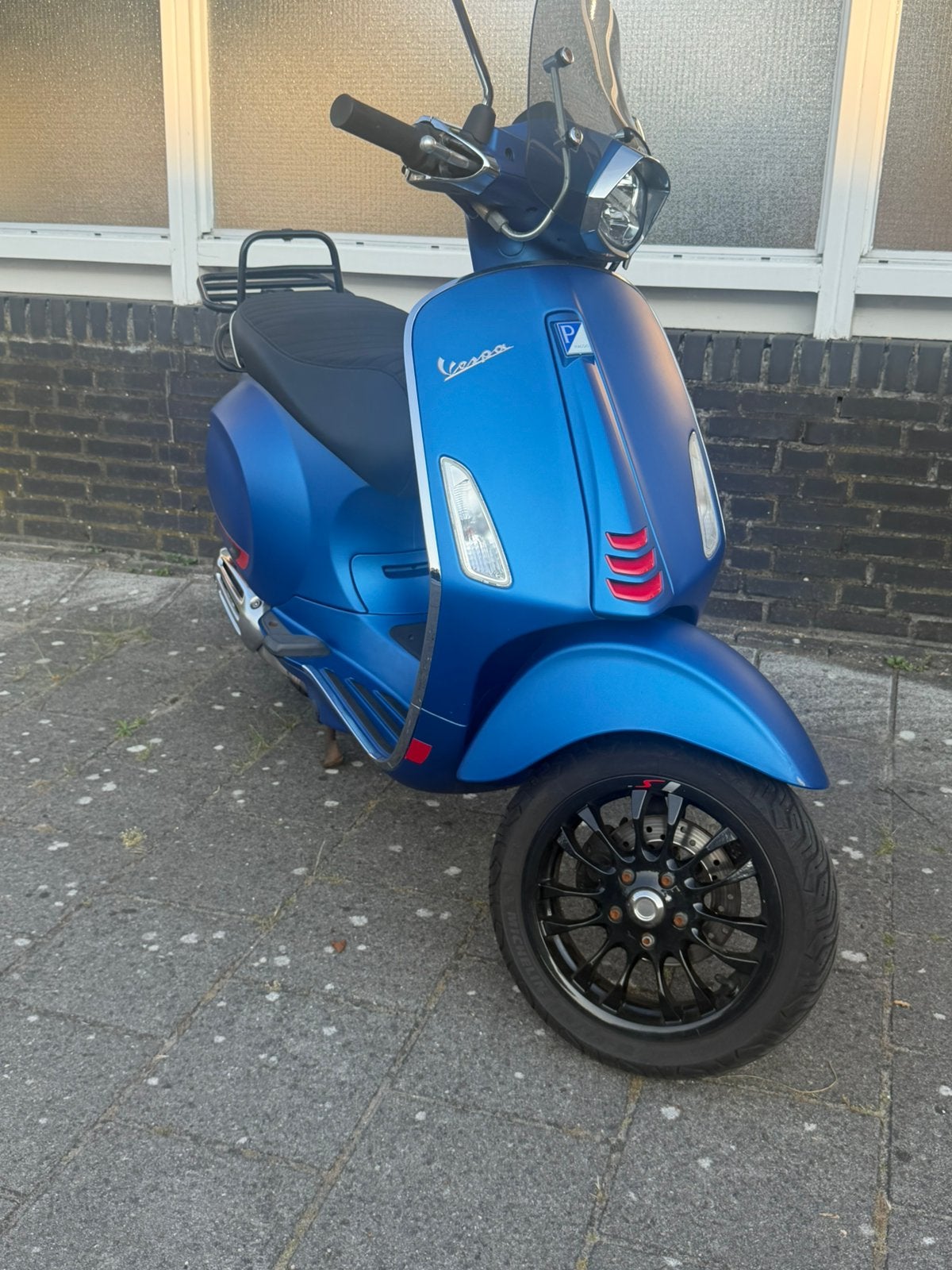 Vespa sprint 3v 50cc blauw 2019 (eerste eigenaar), Fietsen en Brommers, Scooters | Vespa, Vespa, Vespa, Maximaal 45 km/u, Ophalen of Verzenden