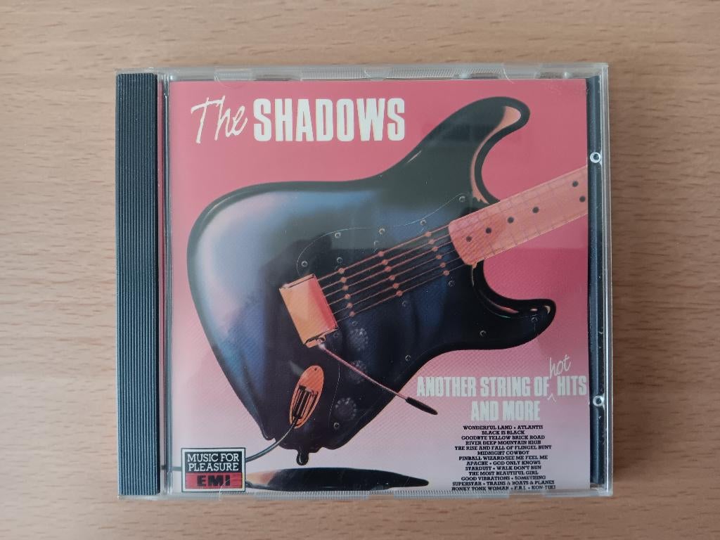 mooie originele CD van The Shadows, Ophalen, Gebruikt