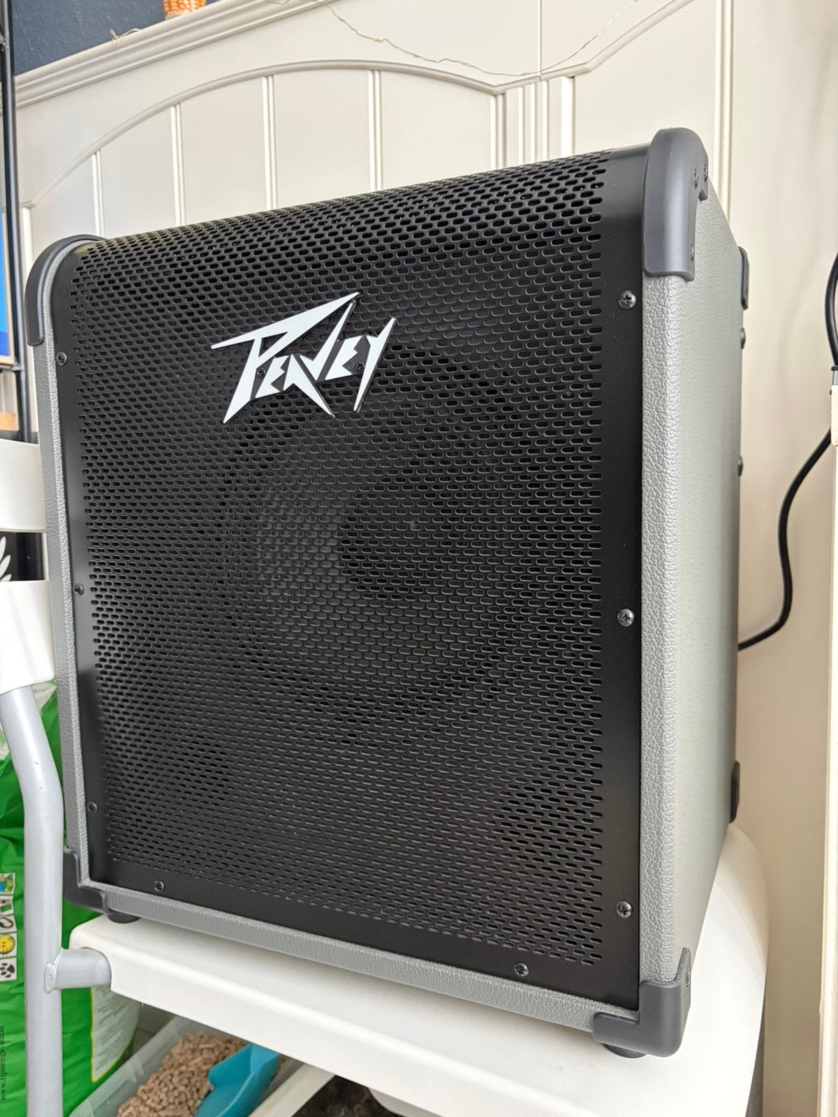 Peavey 100 basversterker, combo, Ophalen, Zo goed als nieuw, 100 watt of meer