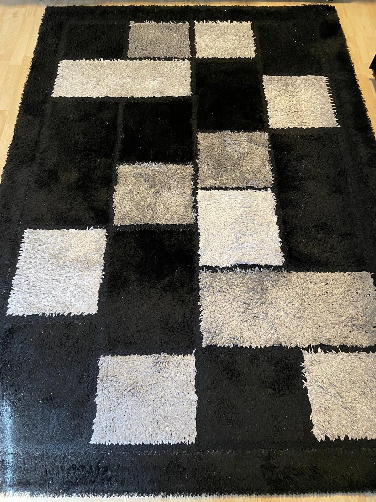 Zwart-wit vloerkleed met modern patroon, Huis en Inrichting, Gebruikt, Zwart, 150 tot 200 cm, Ophalen of Verzenden