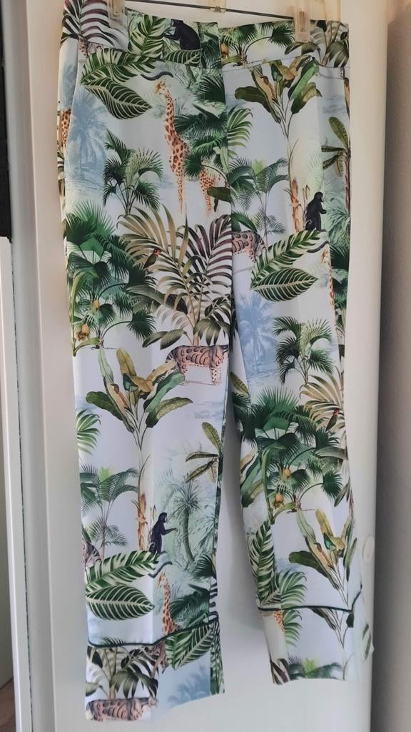 Hippe mooie 7/8 broek met leuke print, Ophalen of Verzenden, Zo goed als nieuw, Maat 38/40 (M), Lang