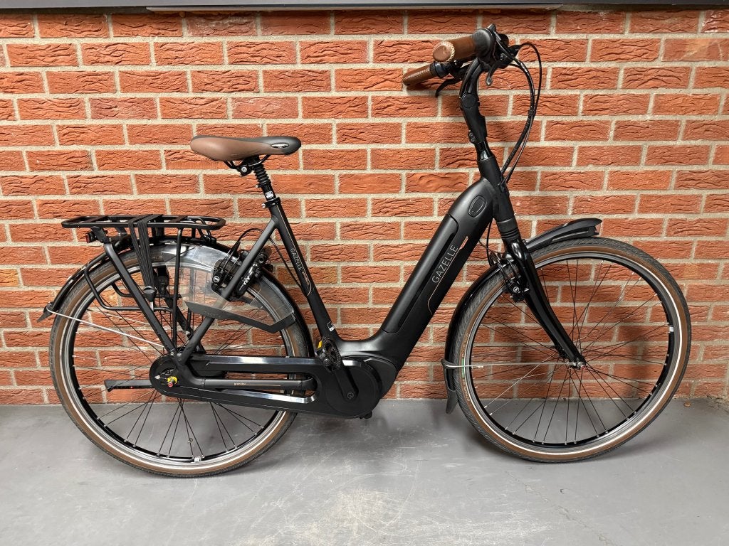 Gazelle Grenoble C8 HMB dames 57 cm Bosch middenmotor 400wh, Ophalen of Verzenden, Zo goed als nieuw, Wilhelminaweg 8 dieren, Koninklijke Gazelle
