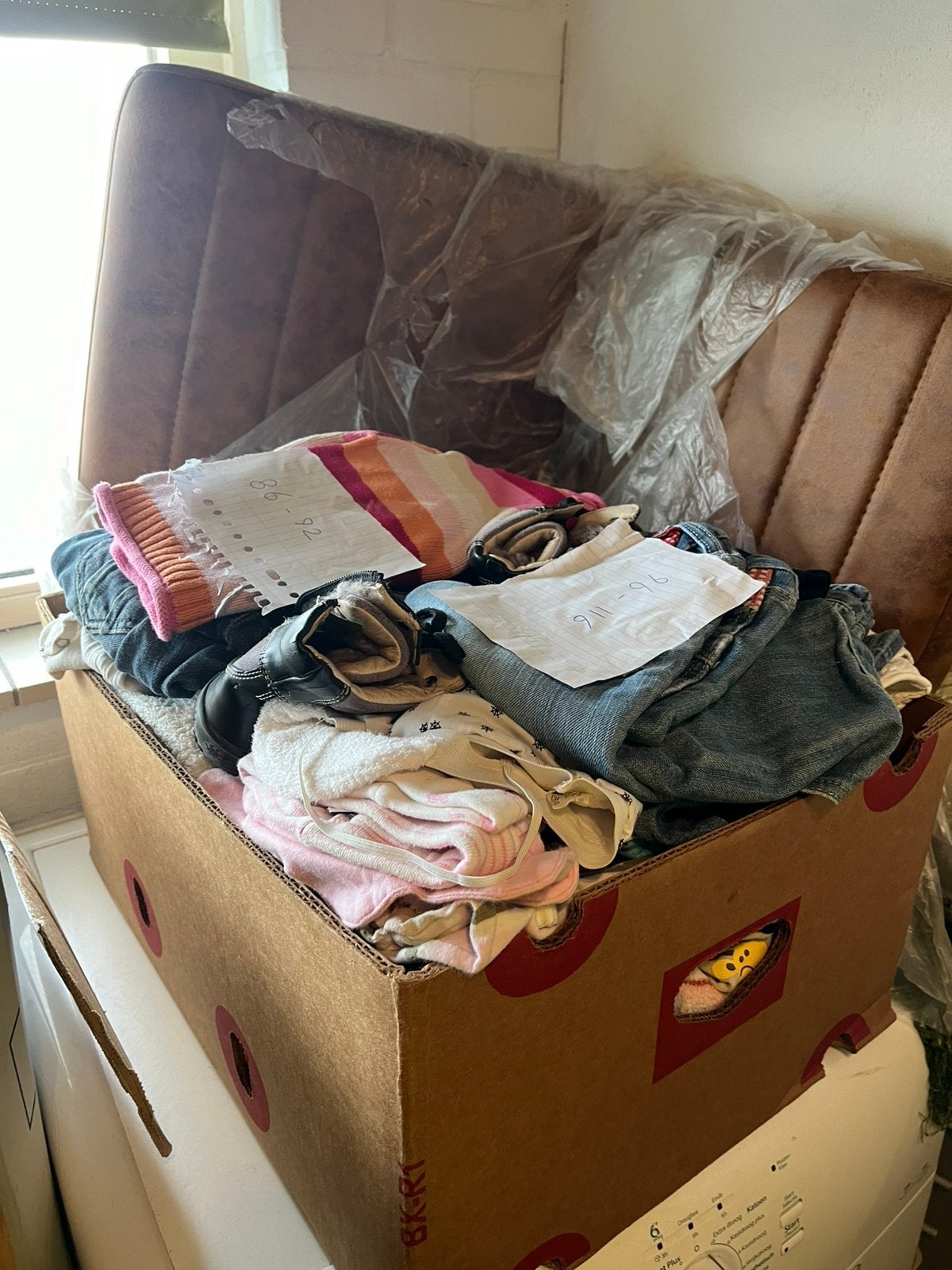 Babykleding partij, bundel meisjeskleding 2 dozen MOET WEG, Ophalen of Verzenden, Zo goed als nieuw