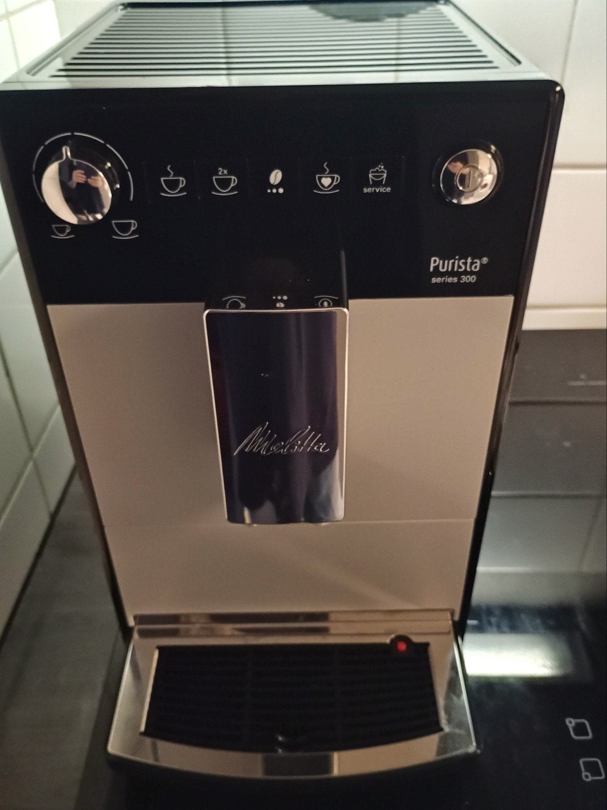 Melitta Purista 300 Koffiemachine bonen, Witgoed en Apparatuur, Koffiezetapparaten, Afneembaar waterreservoir, Koffiemachine, Zo goed als nieuw