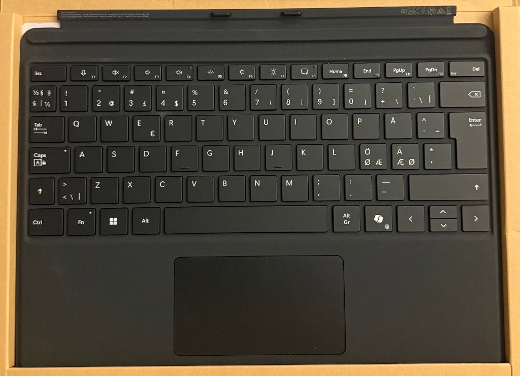 Microsoft Surface Pro 13" Typecover Model 1905, Computers en Software, Windows Laptops, Nieuw, 13 inch, Qwerty, Ophalen of Verzenden