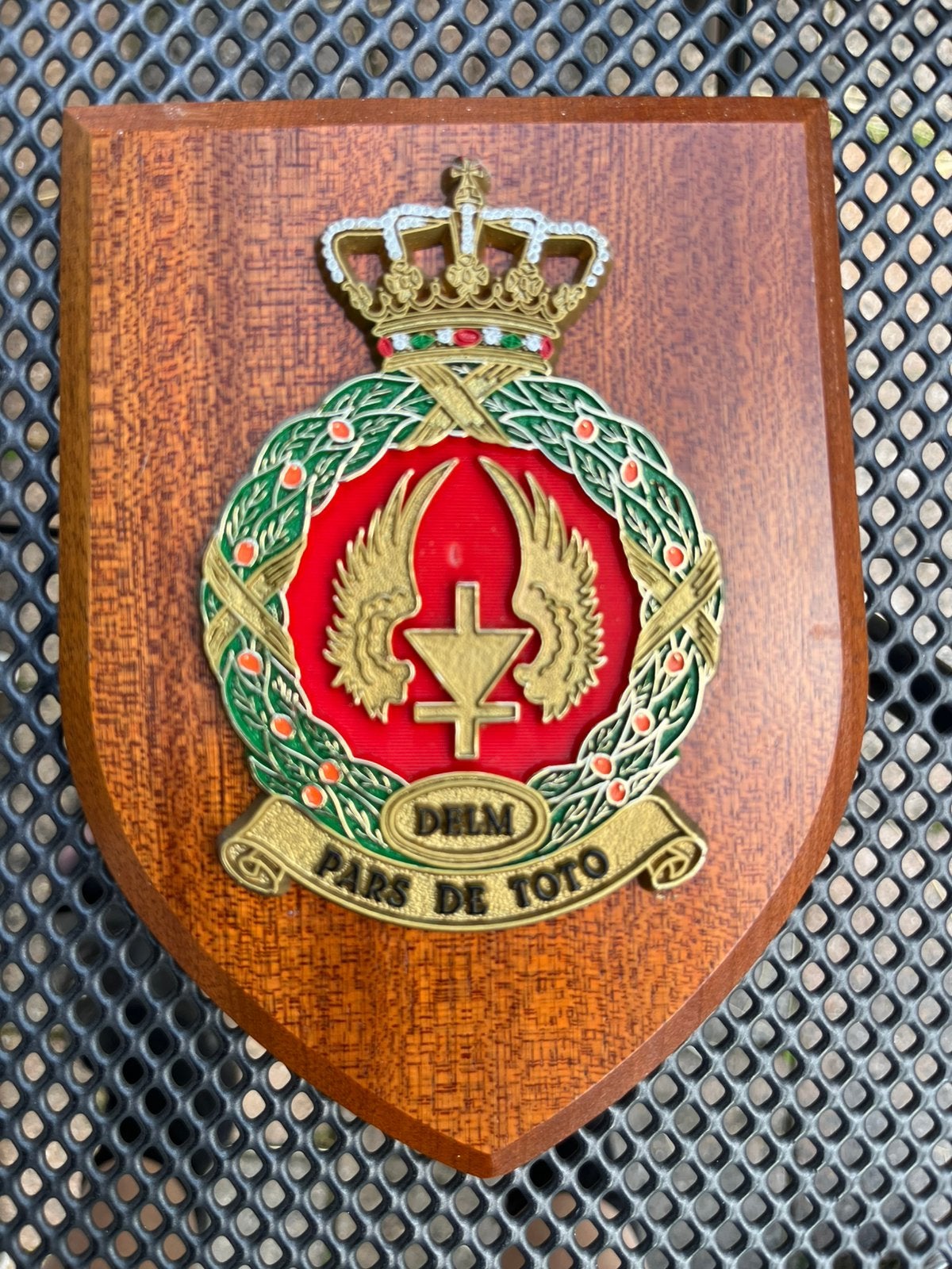 Wapenschild Depot Elektronisch Luchtmach Materieel, Ophalen of Verzenden, Luchtmacht, Nederland, Embleem of Badge