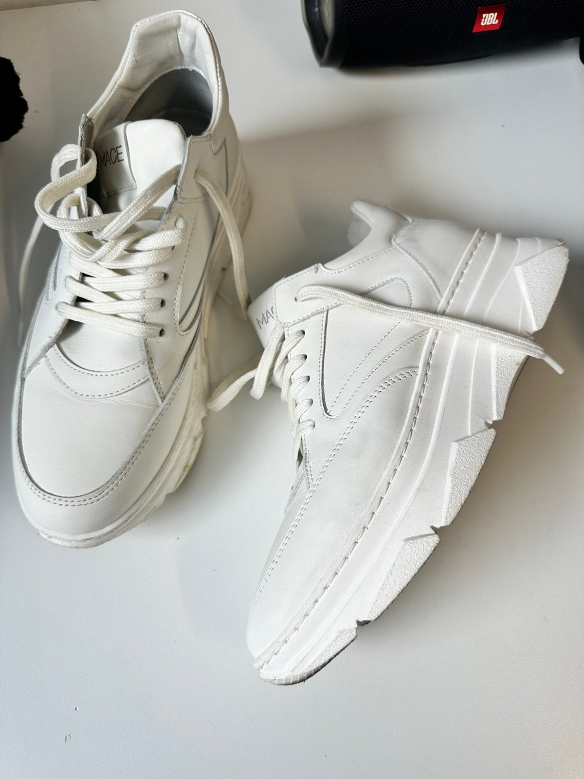 Mace sneakers room wit maat 38 leer zgan, Kleding | Dames, Ophalen of Verzenden, Zo goed als nieuw, Wit, Sneakers of Gympen