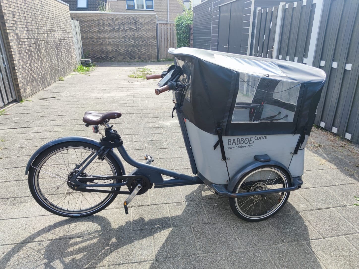 Babboe Curve Bakfiets met Yamaha Motor en Huif, Fietsen en Brommers, Fietsen | Bakfietsen, 4 kinderen of meer, Huif, Ophalen of Verzenden