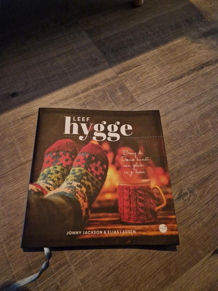 Leef Hygge: Breng de Deense kunst van geluk in je leven, Ophalen of Verzenden, Zo goed als nieuw, Jonny Jackson & Elias Larsen