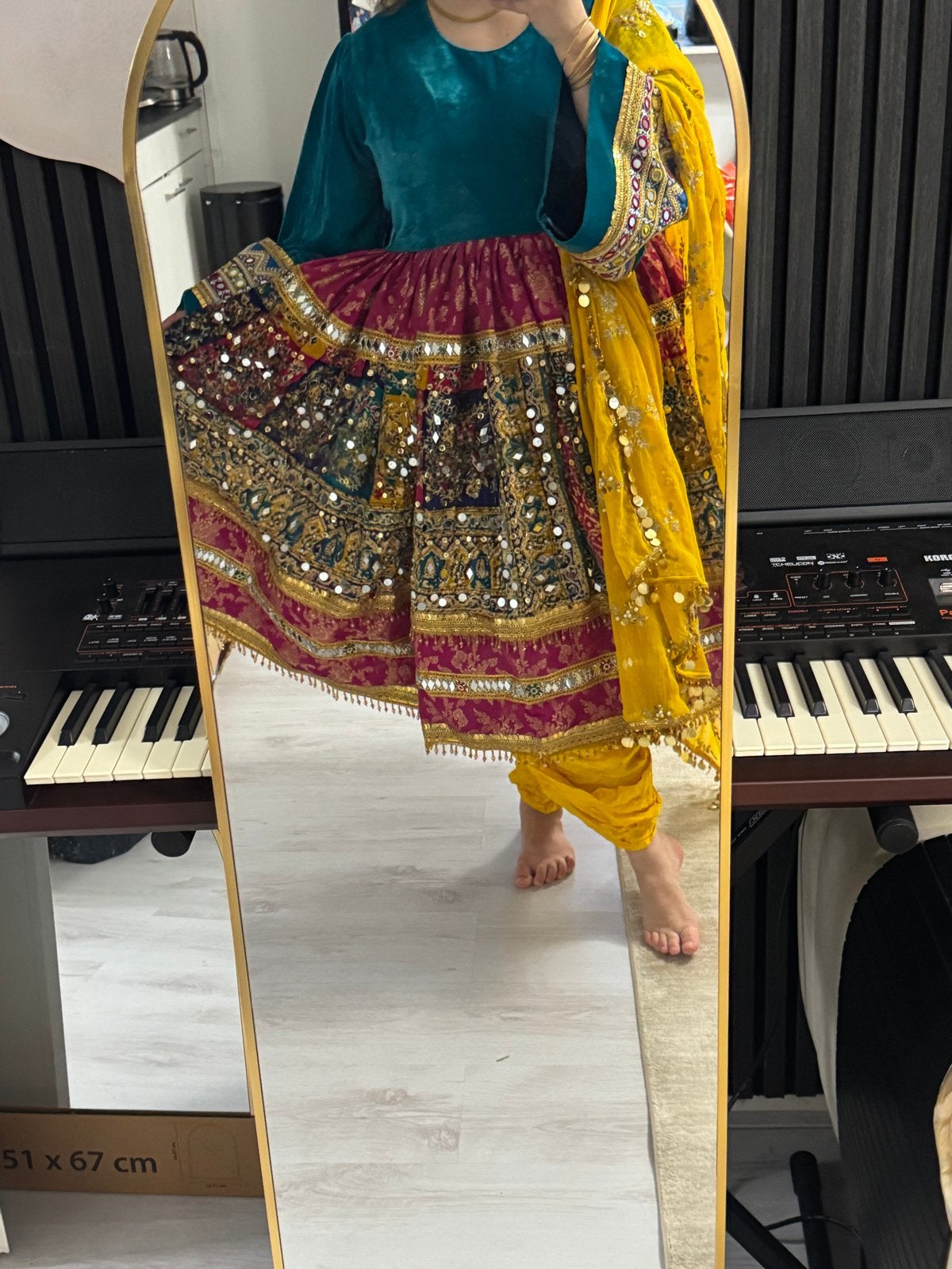 Afghaanse Jurk - Maat XL met Gele Broek en Sjaa, Ophalen, Nieuw, Maat 46/48 (XL) of groter, Meerkleurig