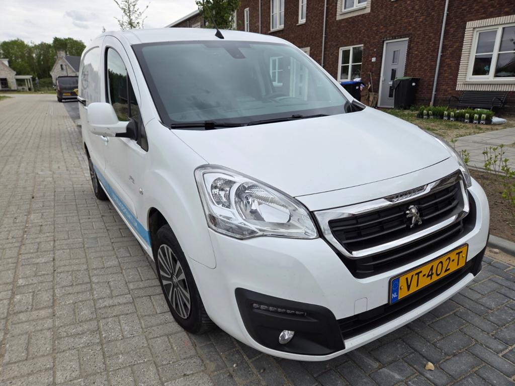 Nette Peugeot Partner bouwjaar 2016, Auto's, Euro 6, Wit, Particulier, Te koop