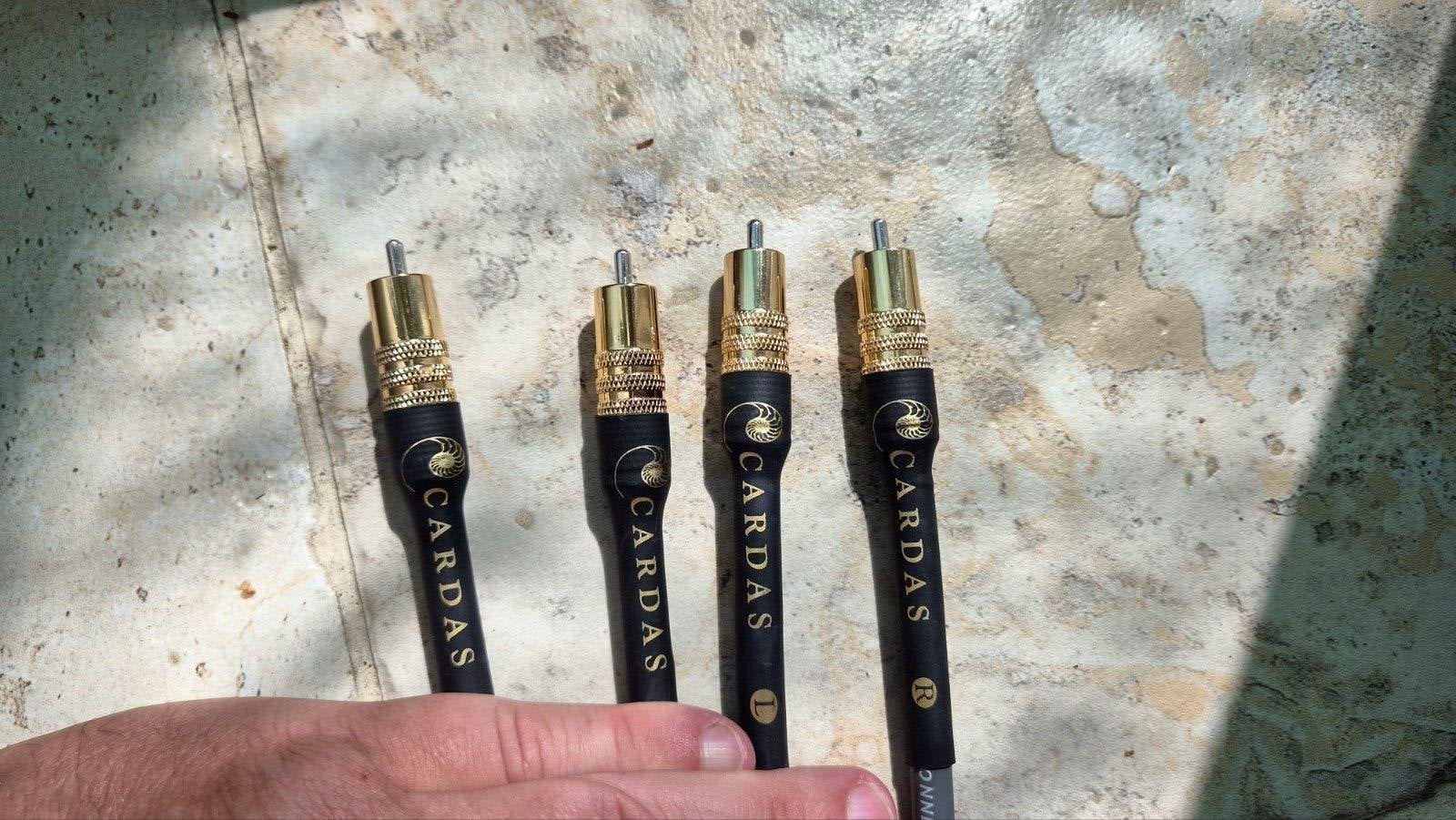 Cardas Iridium RCA 1.0 m – als nieuw – max. 10 speeluren, Ophalen of Verzenden, Zo goed als nieuw, Minder dan 2 meter, Interlink-kabel