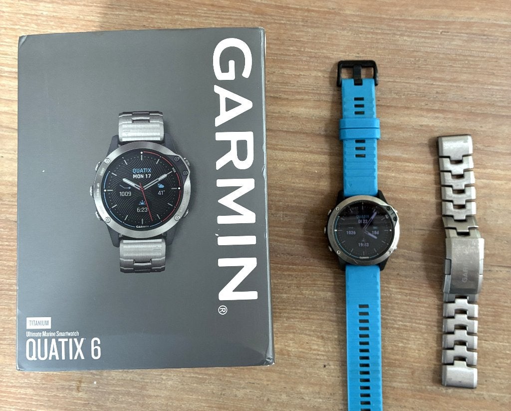Garmin Quatix 6 Titanium het ultieme outdoor horloge , Carmin, Ophalen of Verzenden, Zo goed als nieuw, Waterdicht