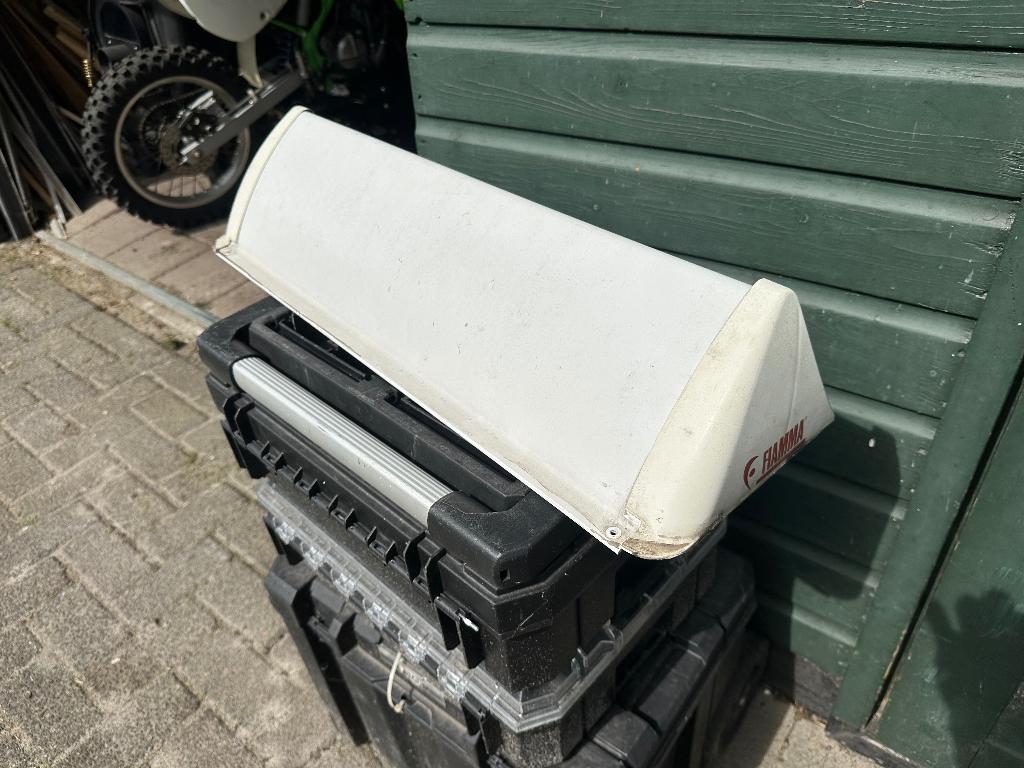 Camper windscherm, Ophalen, Zo goed als nieuw