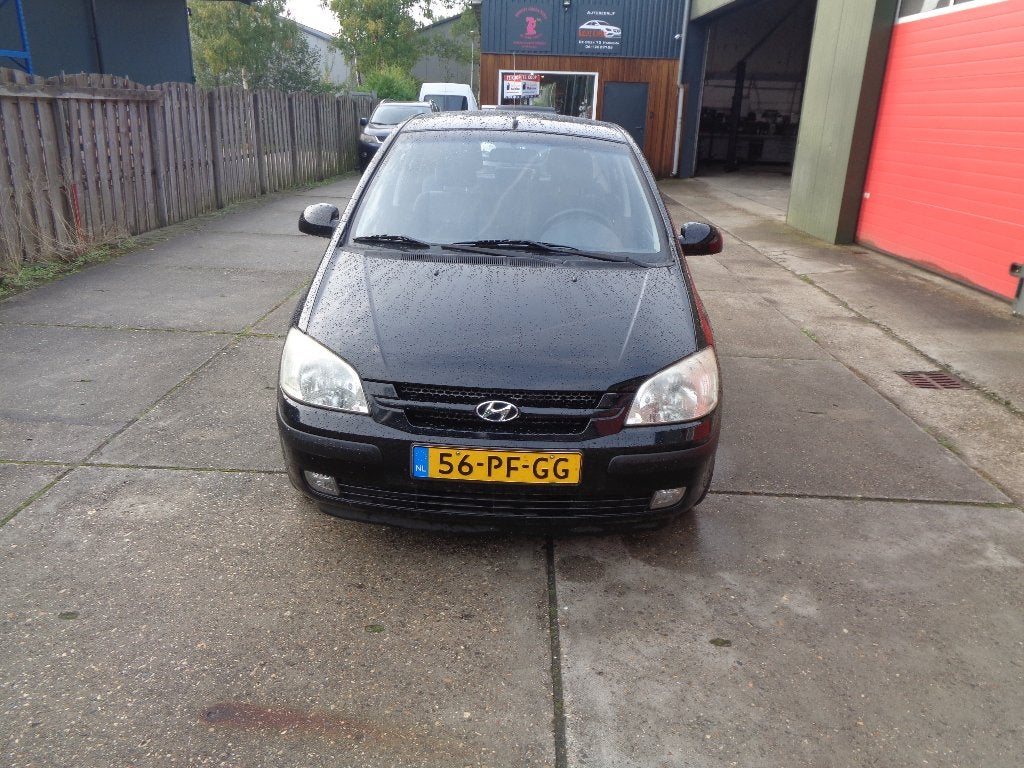 Hyundai Getz 1.3 5DRS 2004 Zwart airco, Voorwielaandrijving, 4 cilinders, Zwart, Origineel Nederlands