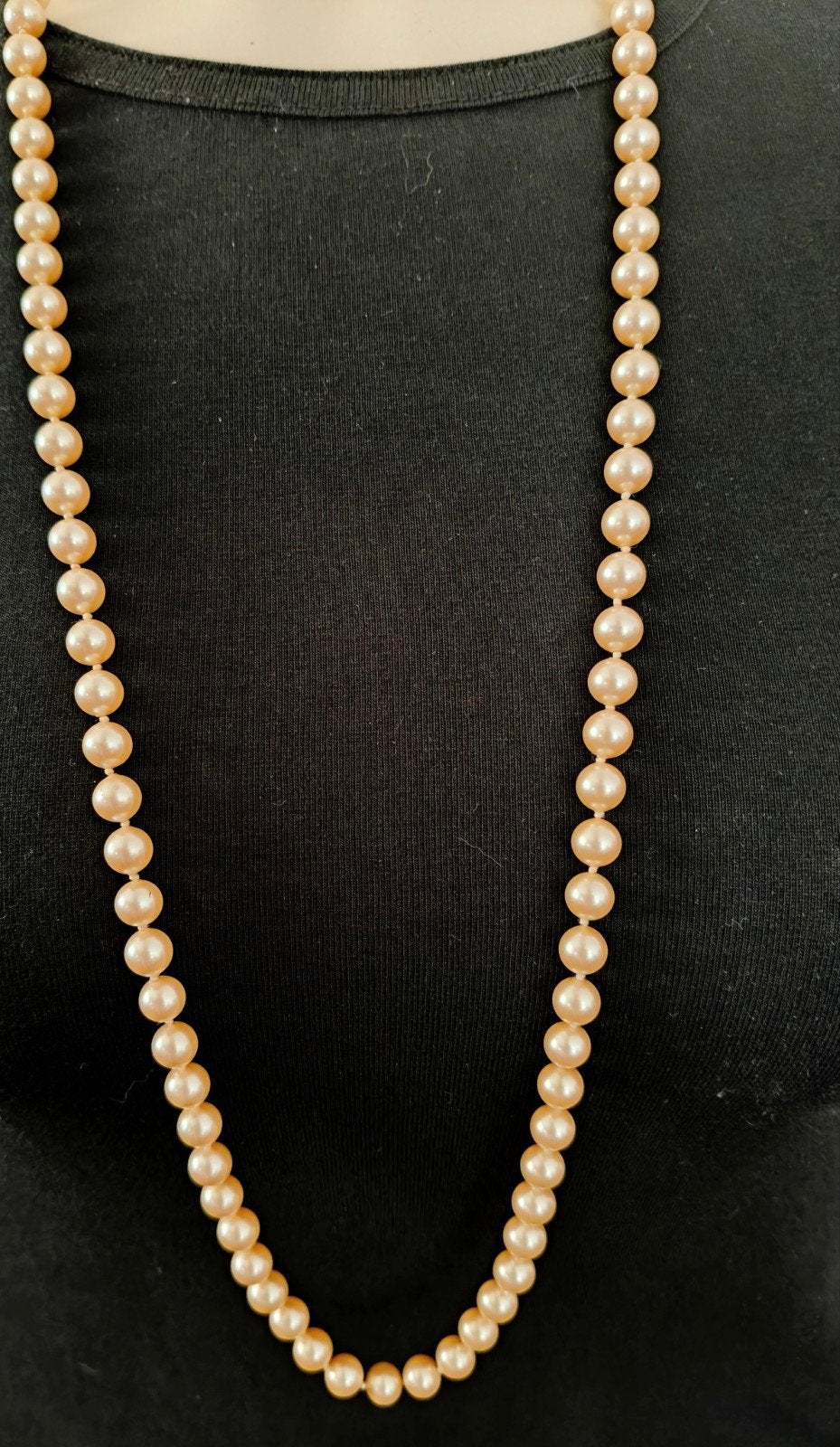 Vintage Monet Parelketting Jaren '60 - 90cm, Ophalen of Verzenden, Gebruikt, Beige, Overige materialen