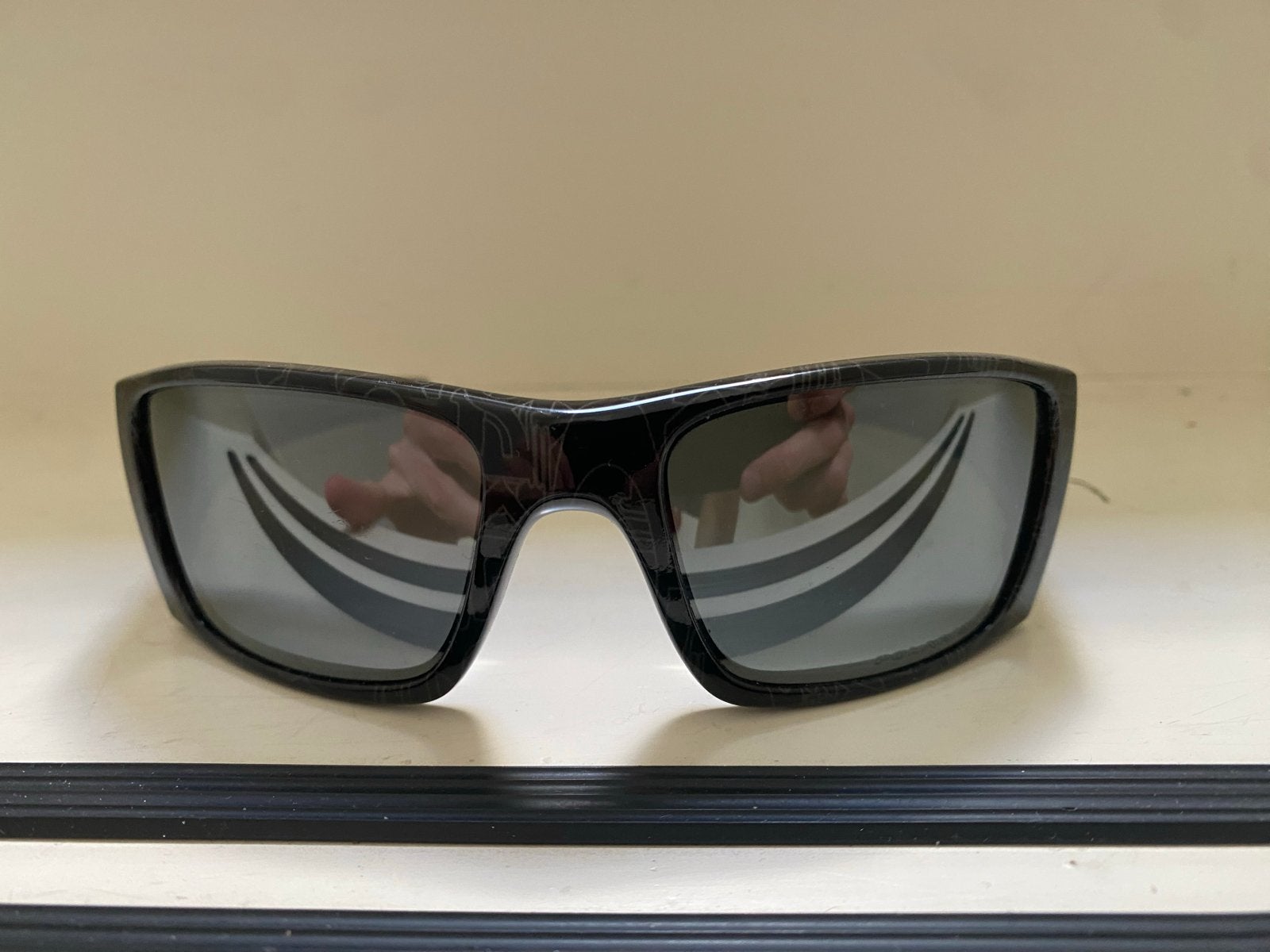 Oakley Fuel Cell Polarized Zonnebril - Collectors Item, Zonnebril, Zwart, Ophalen of Verzenden, Zo goed als nieuw