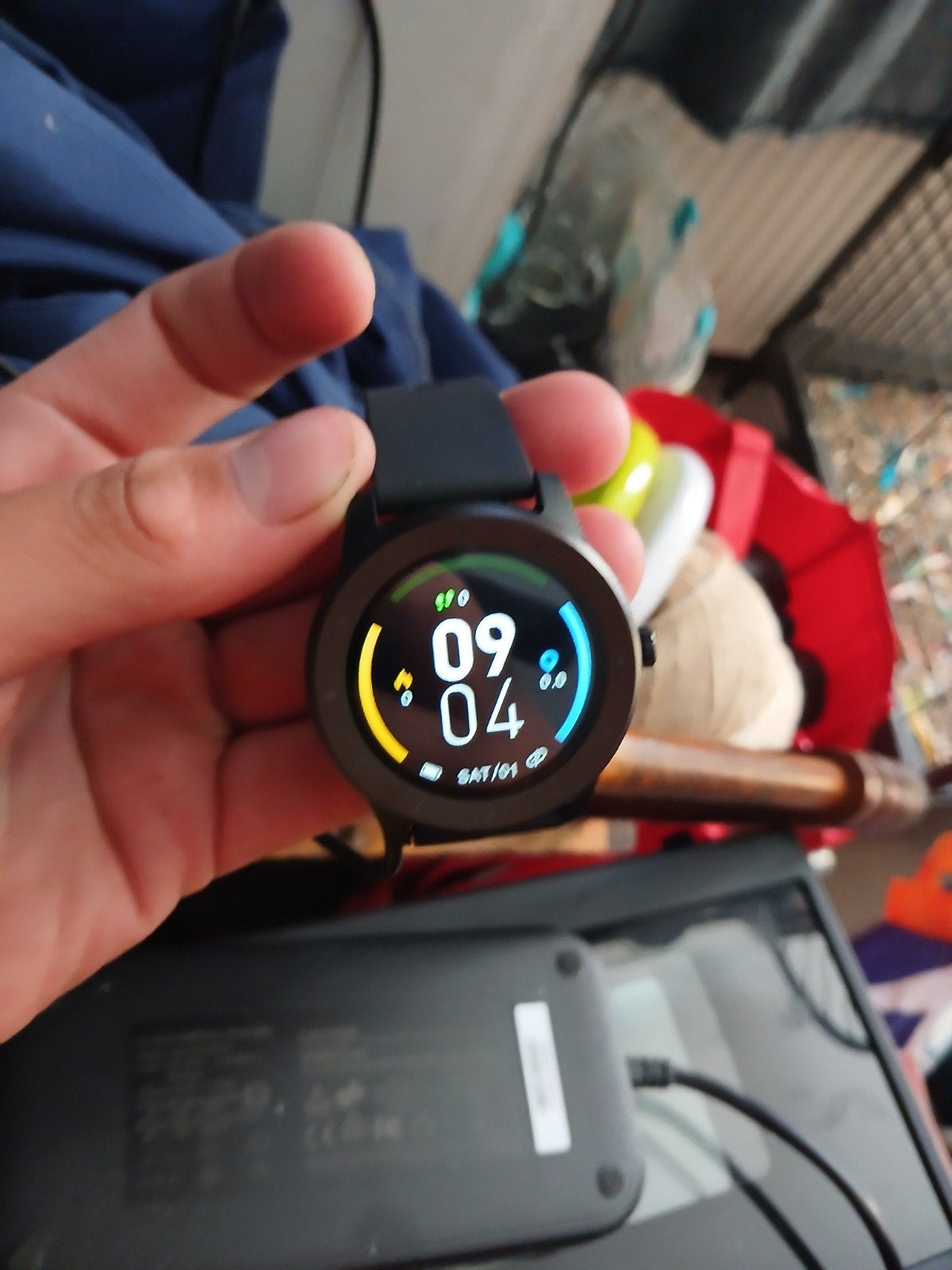 Smartwatch met oplader, Ophalen, Zwart, Stappen, Zo goed als nieuw
