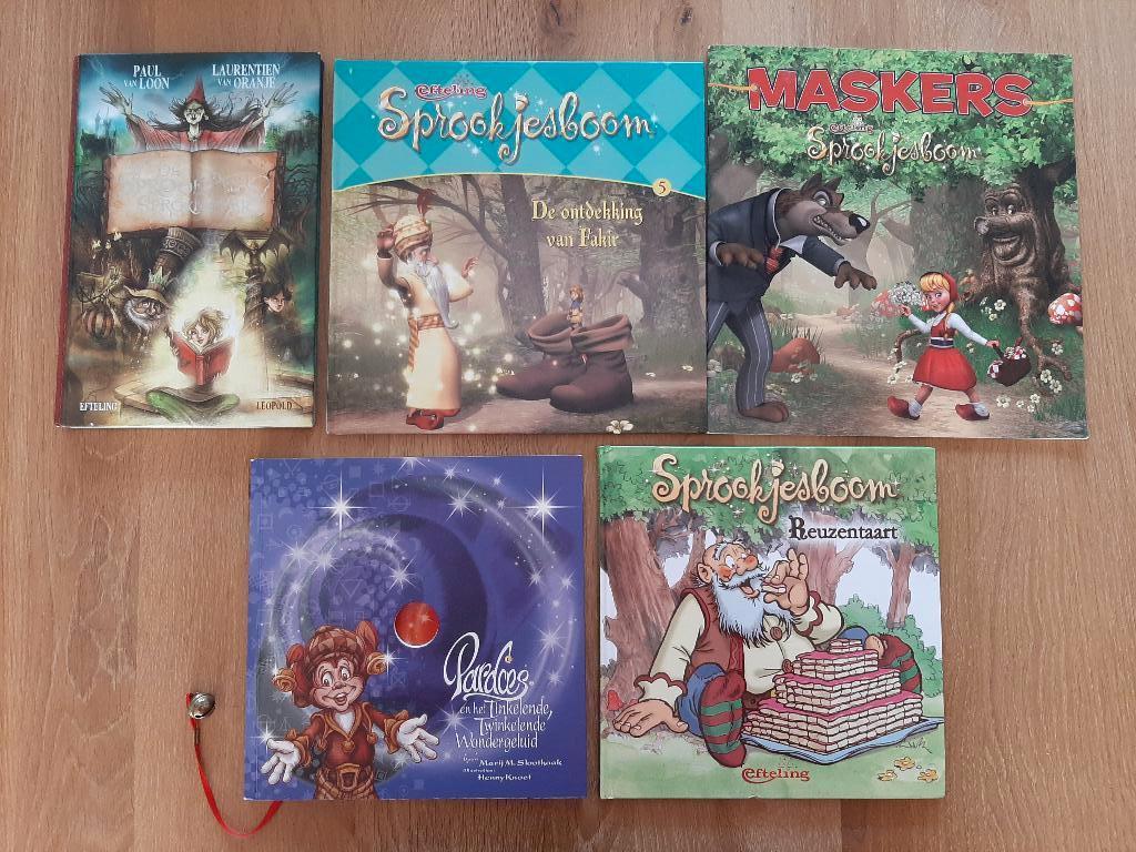 5 x Efteling boeken Maskers Pardoes Sprookjessprokkelaar, Verzamelen, Efteling, Gebruikt, Overige typen, Ophalen