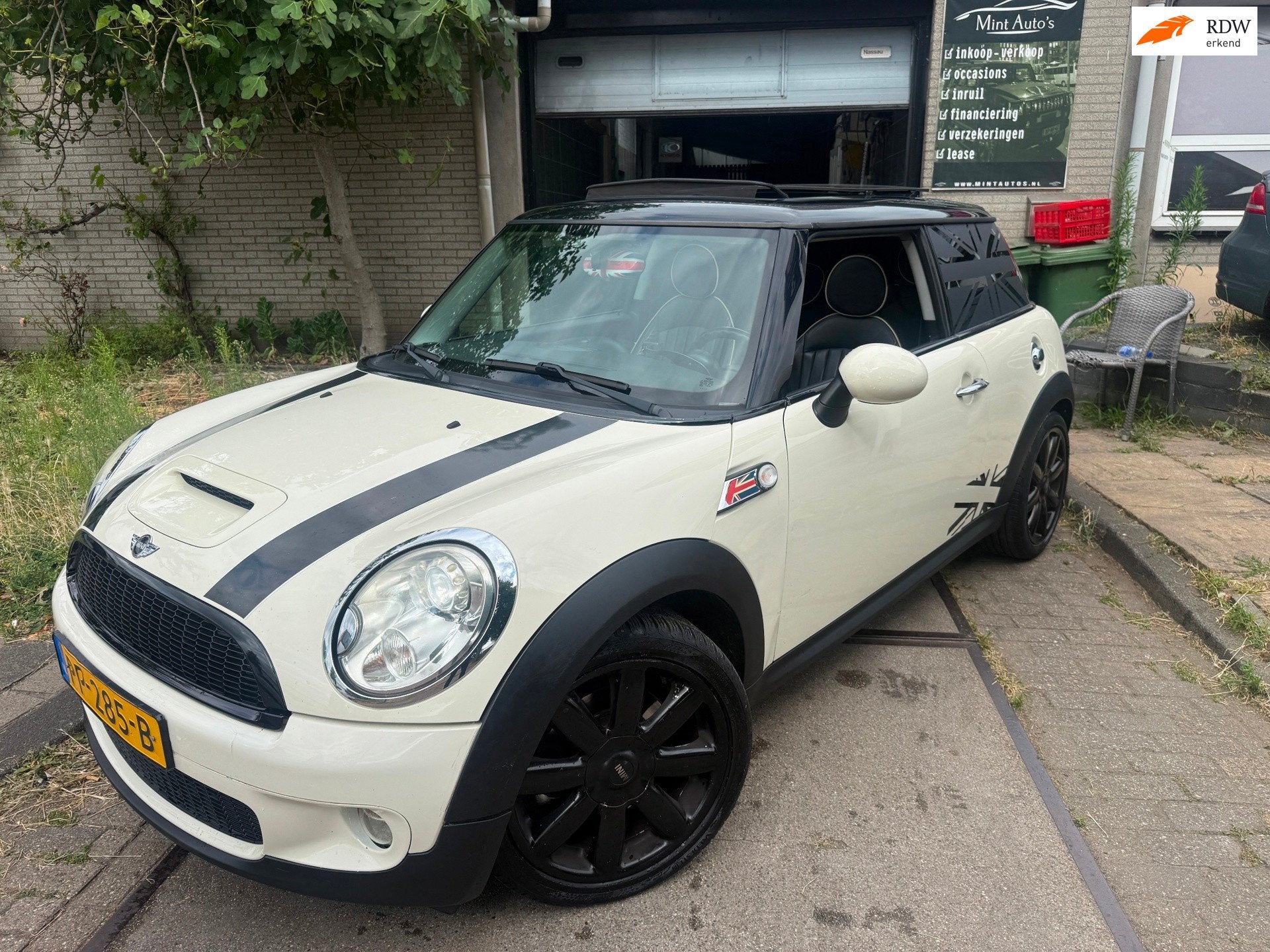 Mini 3-Deurs 1.6 Cooper S Apk/Airco/6.Bak/Pano/2.Sleutels, Auto's, Voorwielaandrijving, Gebruikt, 4 cilinders, 4 stoelen
