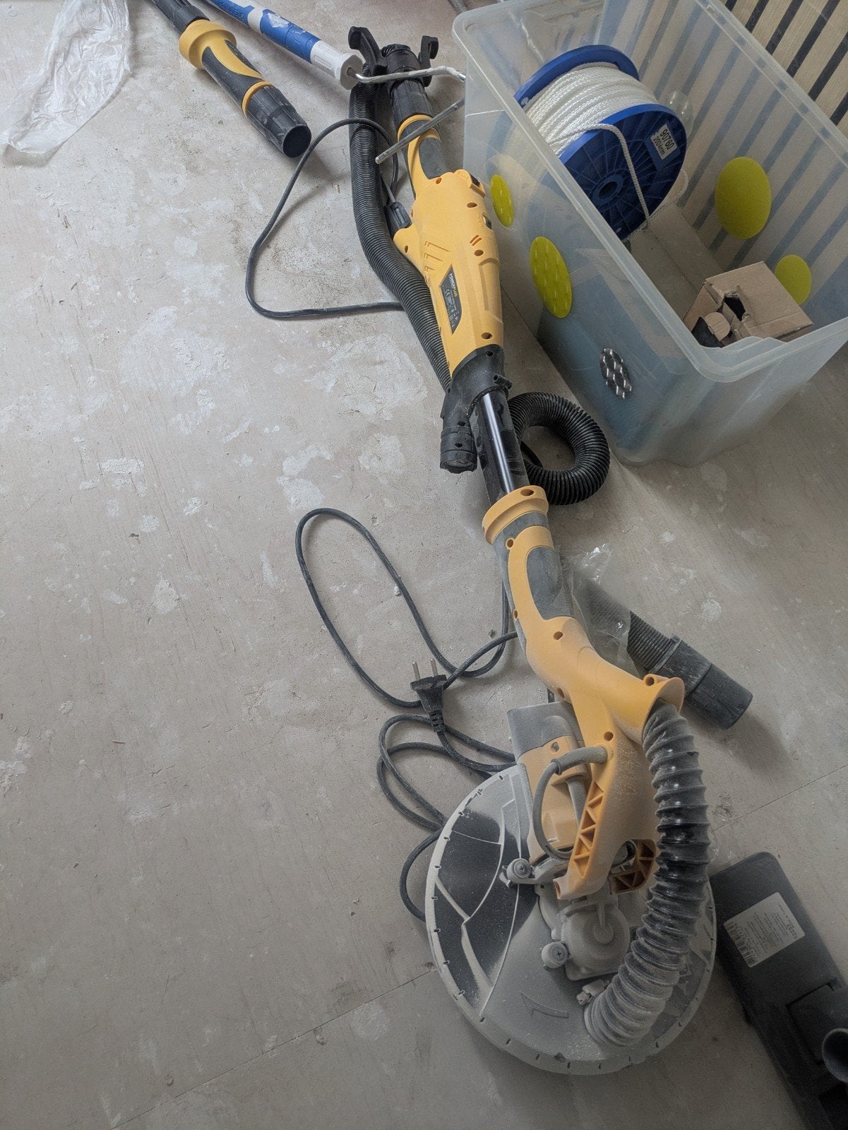 Wandschuurmachine Powerplus POWX04761 - Slechts 1x gebruikt, Doe-het-zelf en Verbouw, Ophalen, Zo goed als nieuw, Overige typen