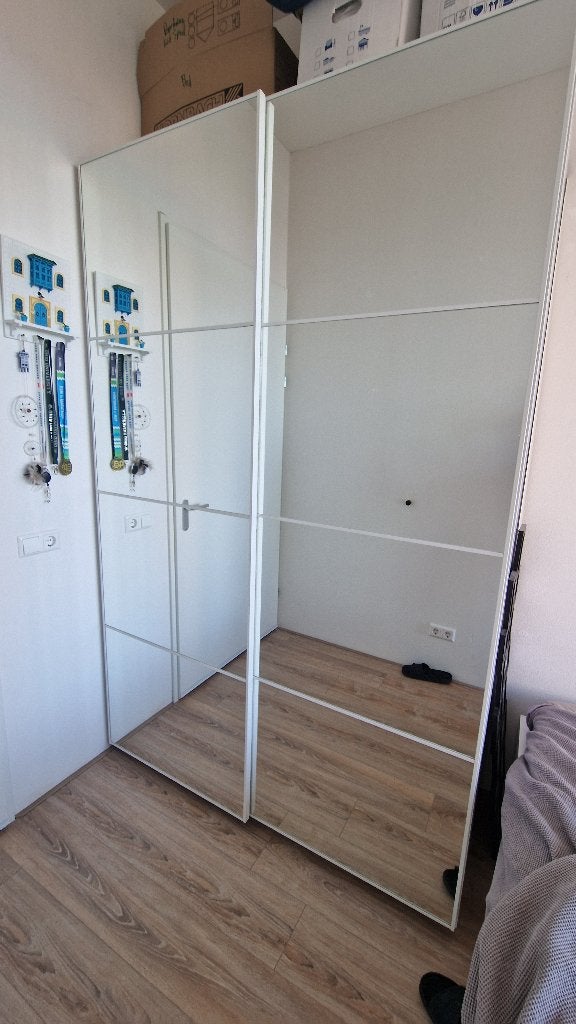 IKEA PAX kledingkast met spiegel schuifdeuren, Ophalen, 50 tot 100 cm, Zo goed als nieuw, Modern
