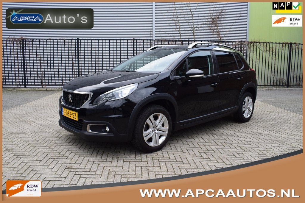 Peugeot 2008 1.2 PureTech 12 mnd GARANTIE DealerOH DBriem is, Auto's, Peugeot, Voorwielaandrijving, 1199 cc, Parkeersensor, Zwart