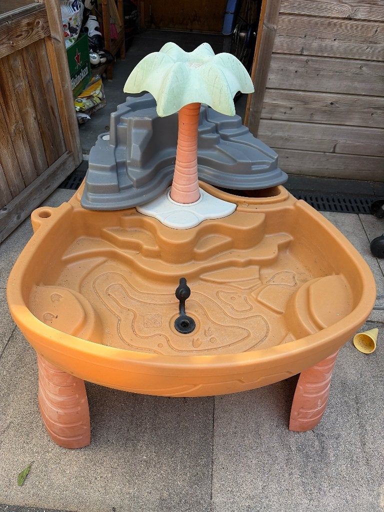 Water en zandtafel, Ophalen, Gebruikt