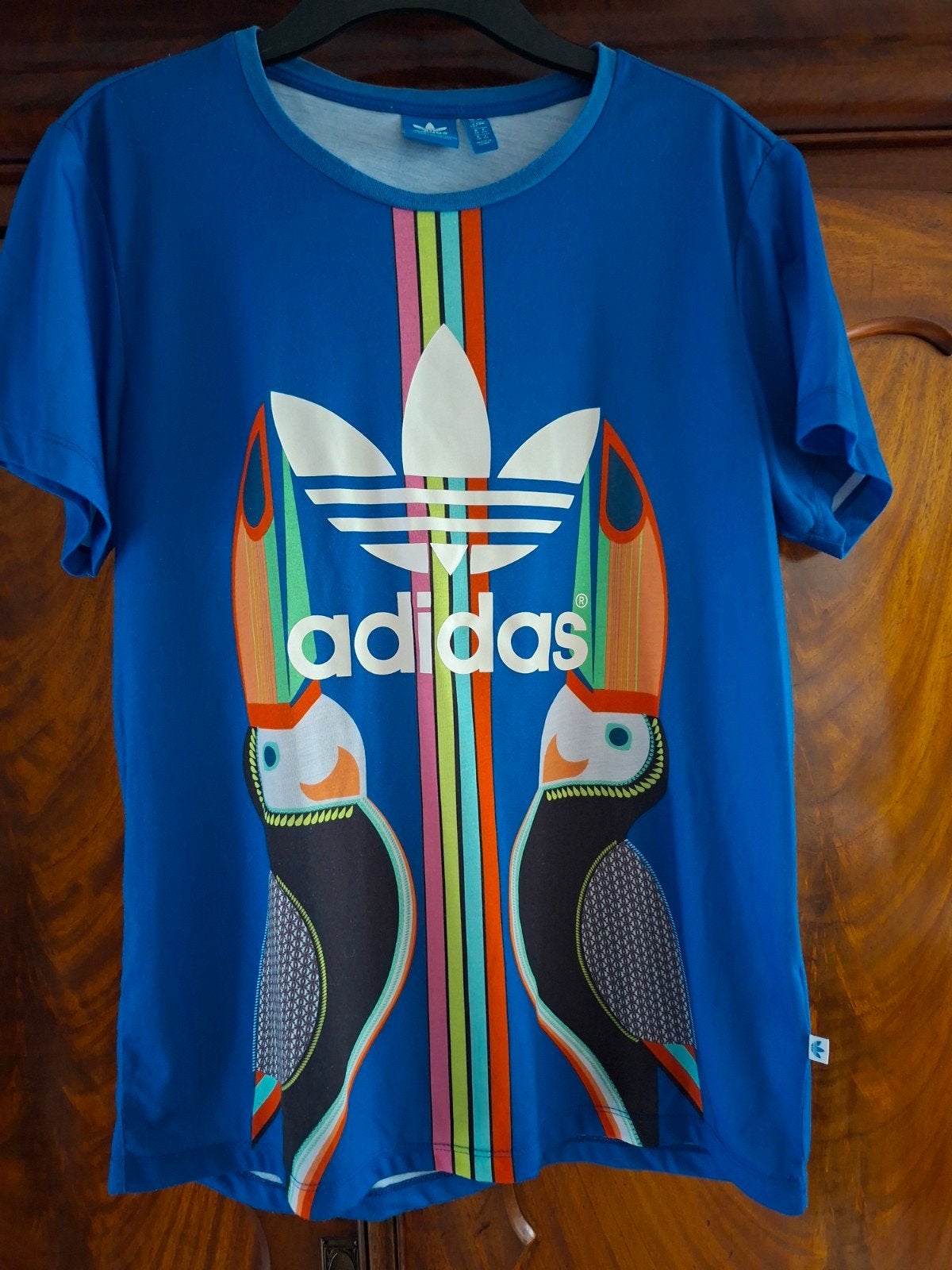 Adidas T-shirt maat 40, Ophalen of Verzenden, Zo goed als nieuw, Korte mouw, Blauw