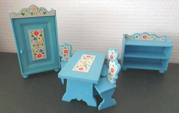 Poppenhuis meubels. Vintage, Ophalen of Verzenden, Zo goed als nieuw, Gebruiksvoorwerp